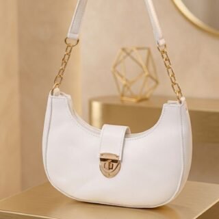 Elegant cresent shoulder bag with chain strap moon shape bag for girls