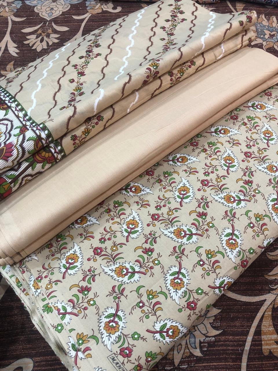 Wash & Wear Printed 3-Piece Unstitched Suit (Shirt, Dupatta, Trouser)